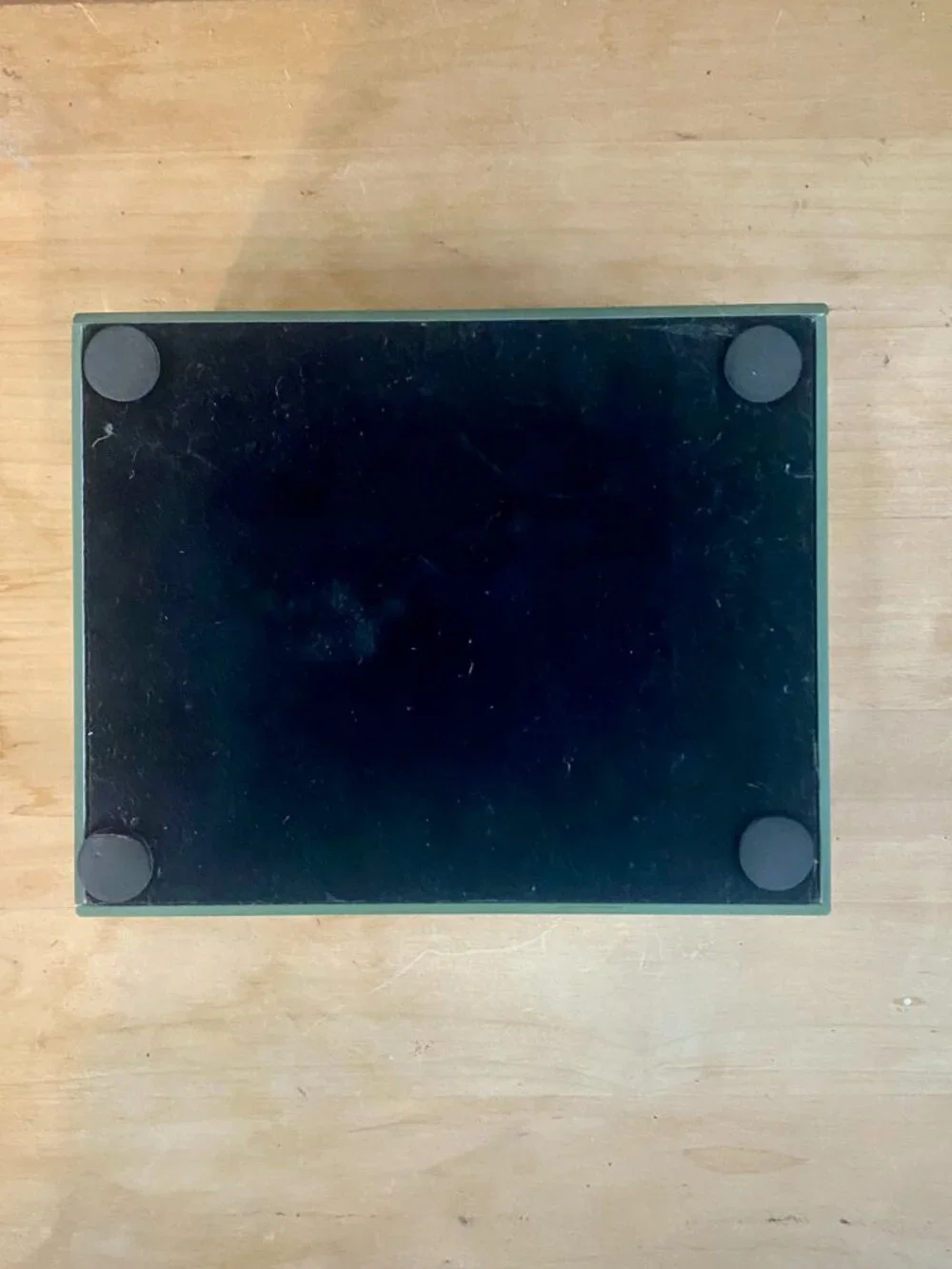 N/A mirrored trinket